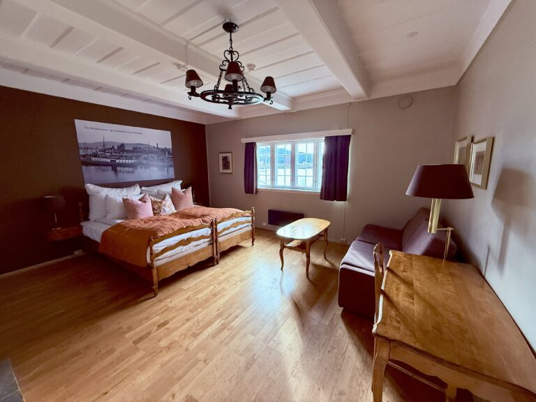 bed room of hotel