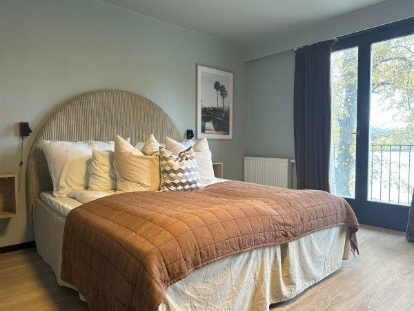 bed room of hotel