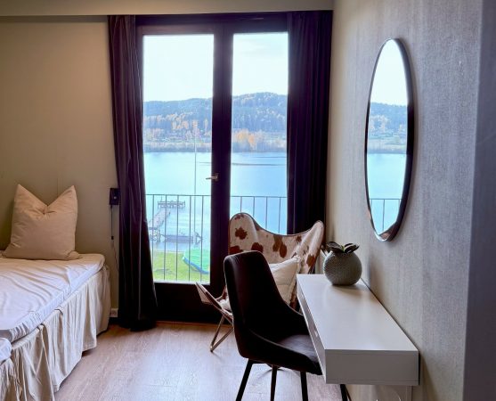 Single bedrom